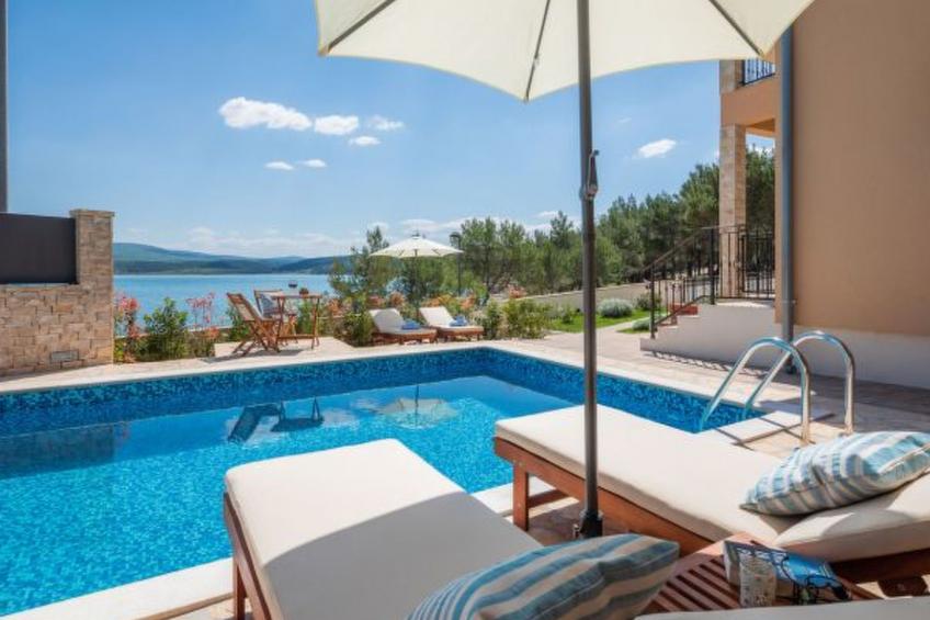Beachfront villa Noa with heated pool - foto 9