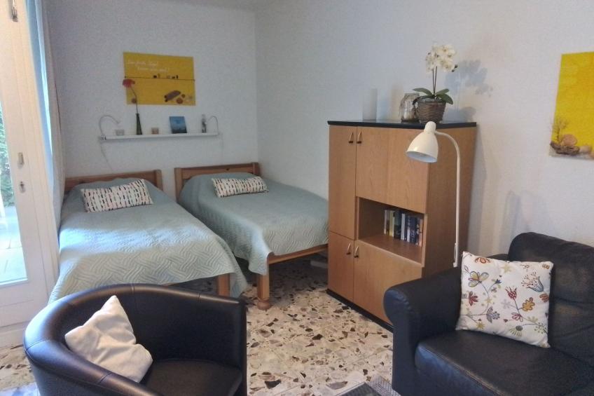 Strandnahe Ferienwohnung mit Gartenterrasse