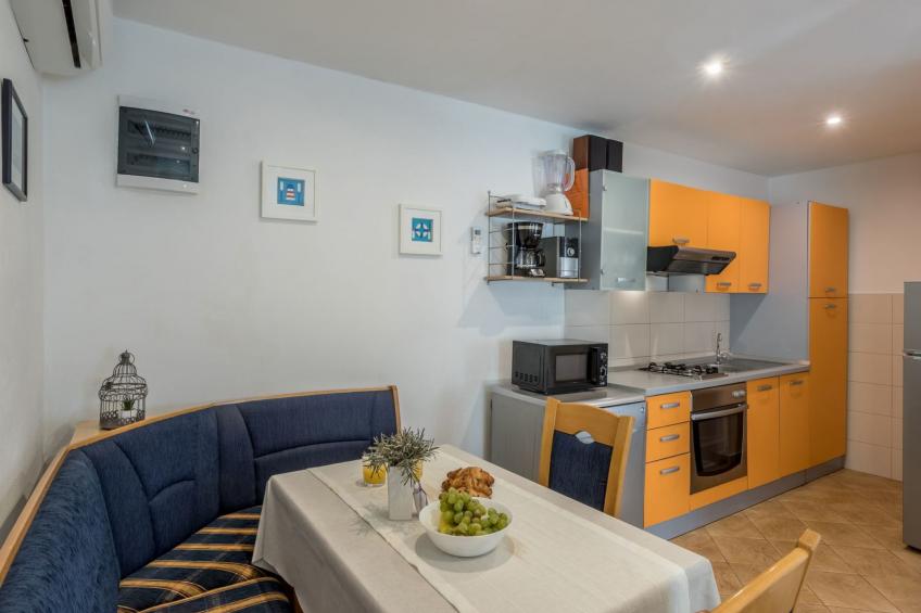 Geräumiges Ferienhaus mit Terrasse und Garten - foto 39