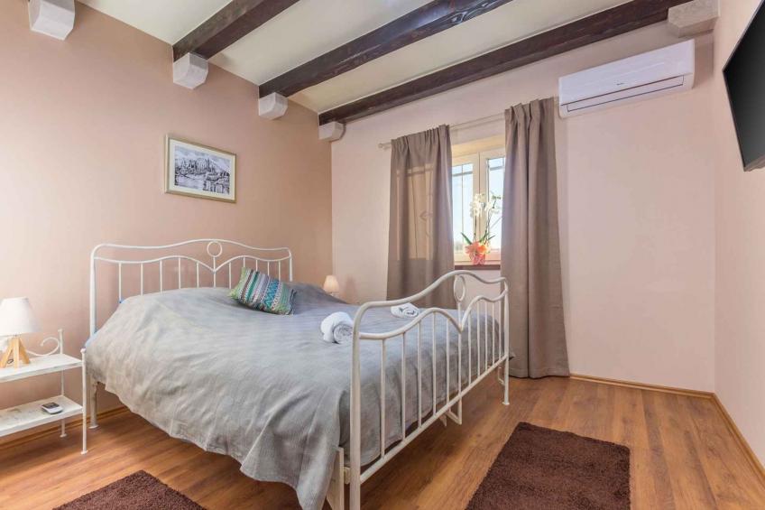 Villa met buitenzwembad - VW-DGRGJ - foto 10