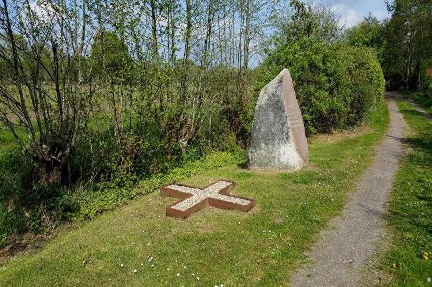 Twee safaritenten "Noflik" & "Gaadlik" naast elkaar - foto 34