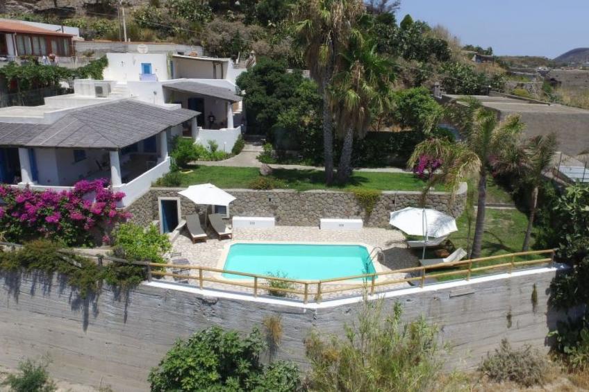 Ausgezeichnete Villa mit Schwimmbad, Panoramaterrassen