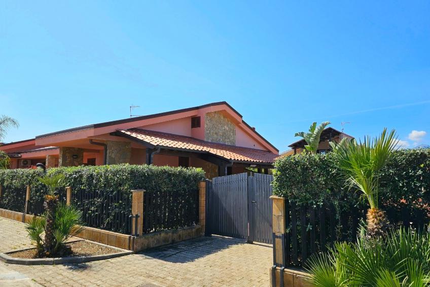 Villa mit Wasserblick