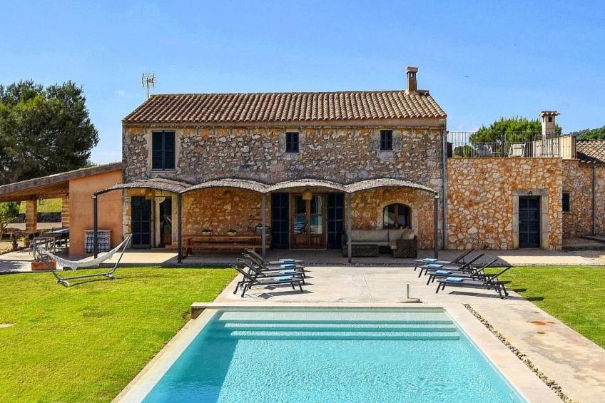 Luxuriöse Finca im modernen Stil mit Pool und Klimaanlage - foto 12