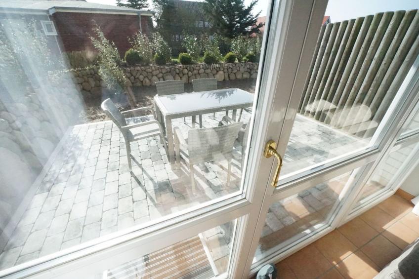 Helle Ferienwohnung mit sonniger Terrasse - foto 13