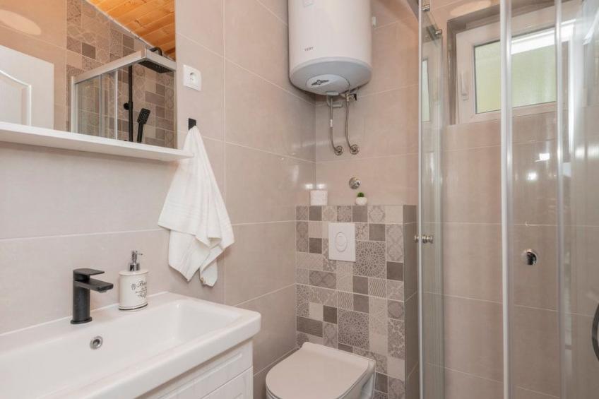 in Gornja Brela mit Sonnenterrasse und Panoramablick - foto 24