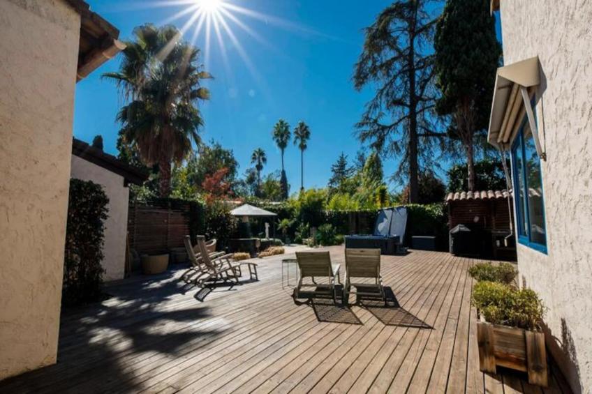 06v - Belle Villa - Jacuzzi - Piscine - Tennis - foto 55