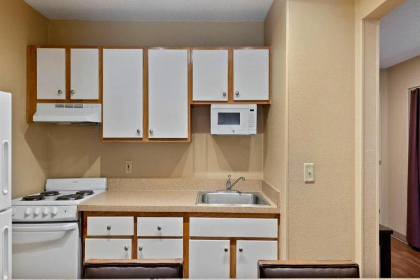 2 Queen Beds | Suite, Non-Smoking, Micfridge - foto 8