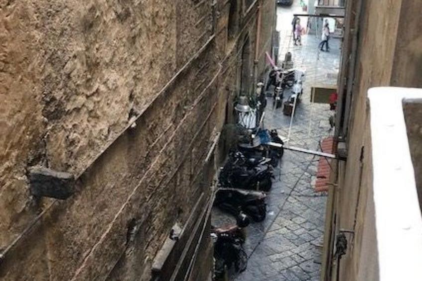 Große Duomo-Wohnung im historischen Zentrum - foto 25