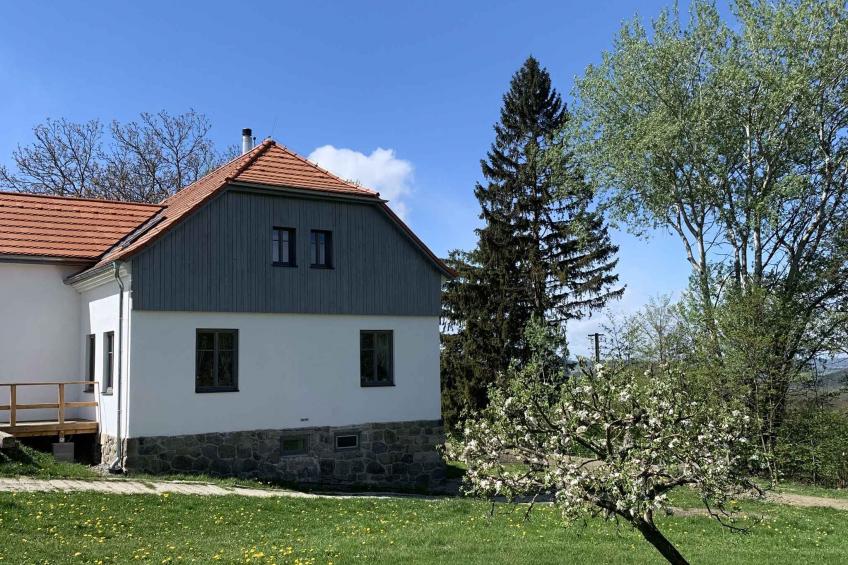 Holiday apartment in a remote area near the ruins of Rábi Castle - BF-YGGBH