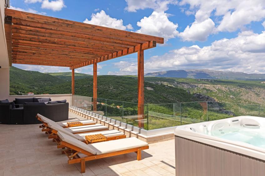 Großes Haus in Lokvičići mit privatem Pool - foto 12