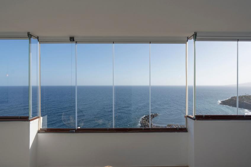 Helle Wohnung mit atemberaubender Aussicht auf das Meer und den Strand - foto 23