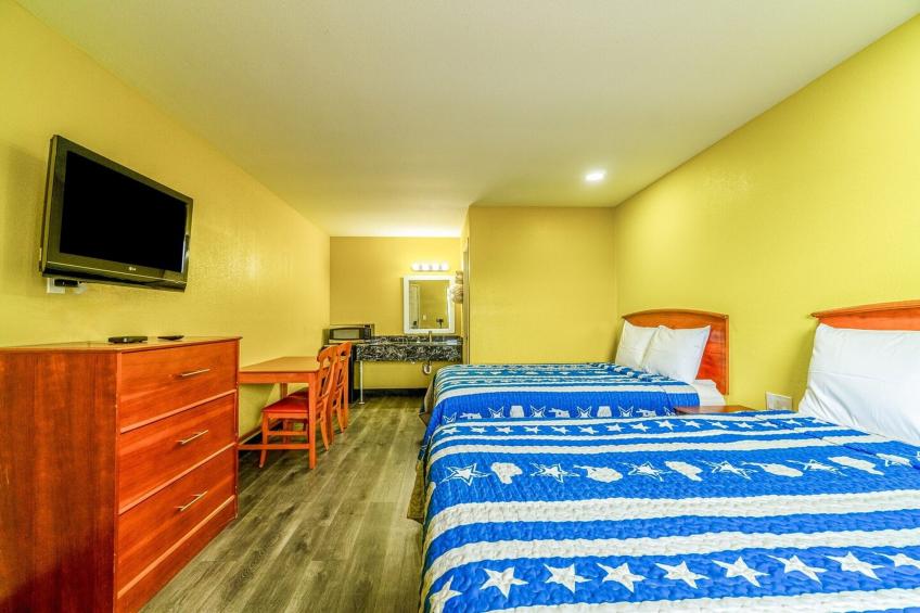 2 Queen Bed Smoking - foto 17