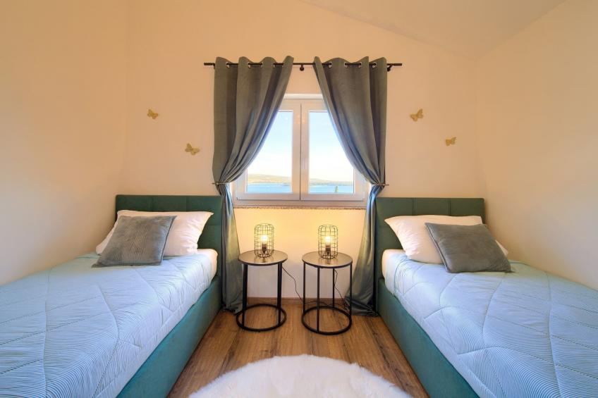 Elegant and Vibrant Apartment with Terrace and Sea View - Two Bedroom Apartment with Terrace and Sea View - foto 15