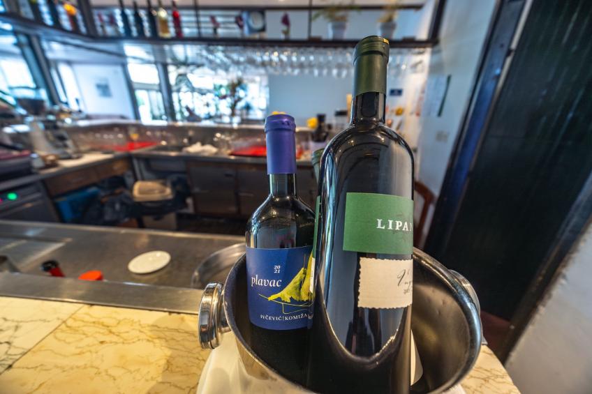 Hotel Issa - Double Room Sea View 4 - foto 102