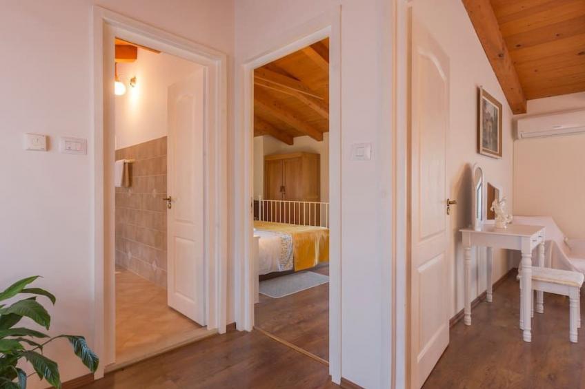 Modernes Ferienhaus in Vadreš mit Privatem Pool - foto 36