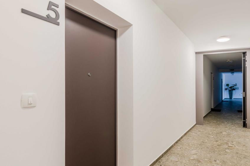 Bovec Chic Apartment with Sauna - One Bedroom Apartment with Balcony - foto 47