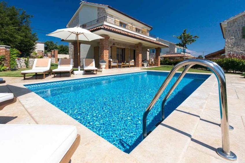 Villa with a rustic touch and pool on Krk - BF-P33R5 - foto 4