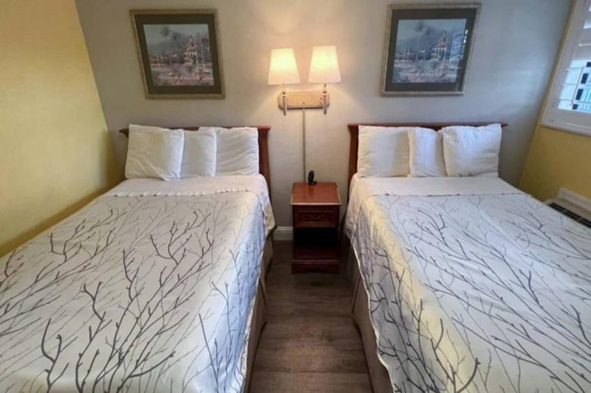 2 Full Beds  Non-Smoking - foto 2