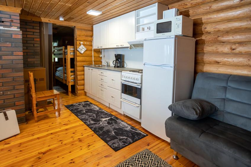 Kalliorinne, lomaässä - foto 25