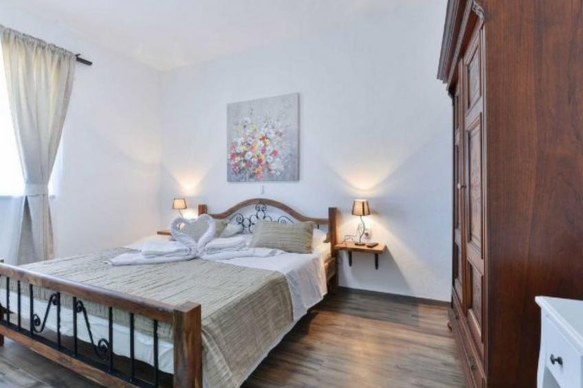 Villa Marinic with heated pool and entertainment r - foto 41