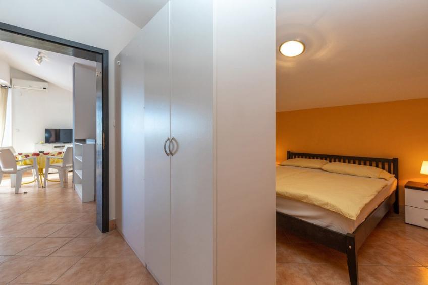Apartments Ilija Njavro - One Bedroom Apartment with Terrace and Sea View (Apartment 4) - foto 8