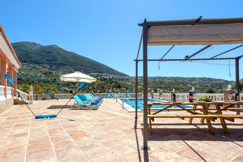 Familienhaus mit großzügigen Außenanlagen - foto 55