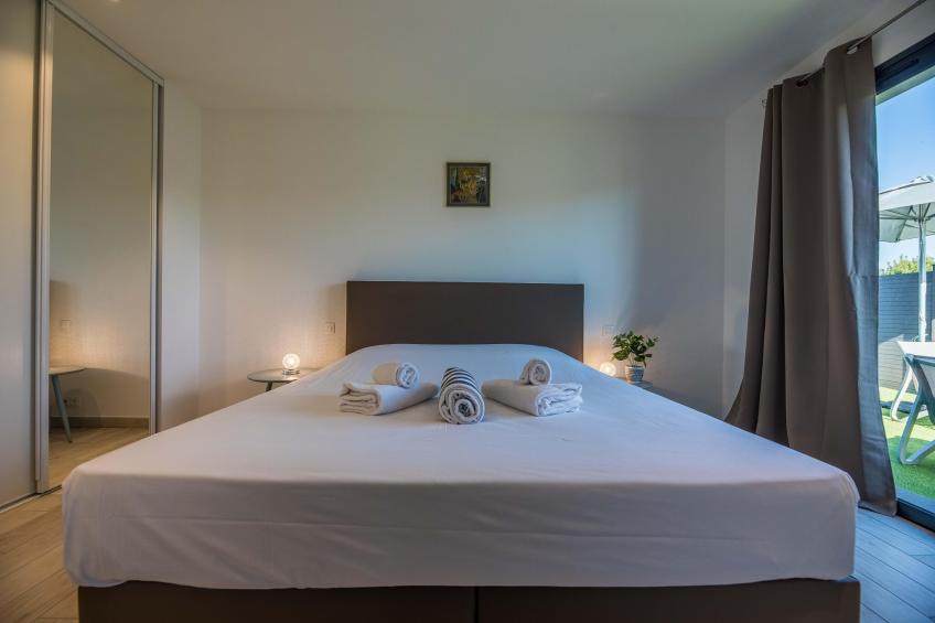 Résidence Premium Pierre & Vacances Vesna Rossa Villa - 8 people - 4 bedrooms - Air conditioned - 7m private pool - Garden - foto 15