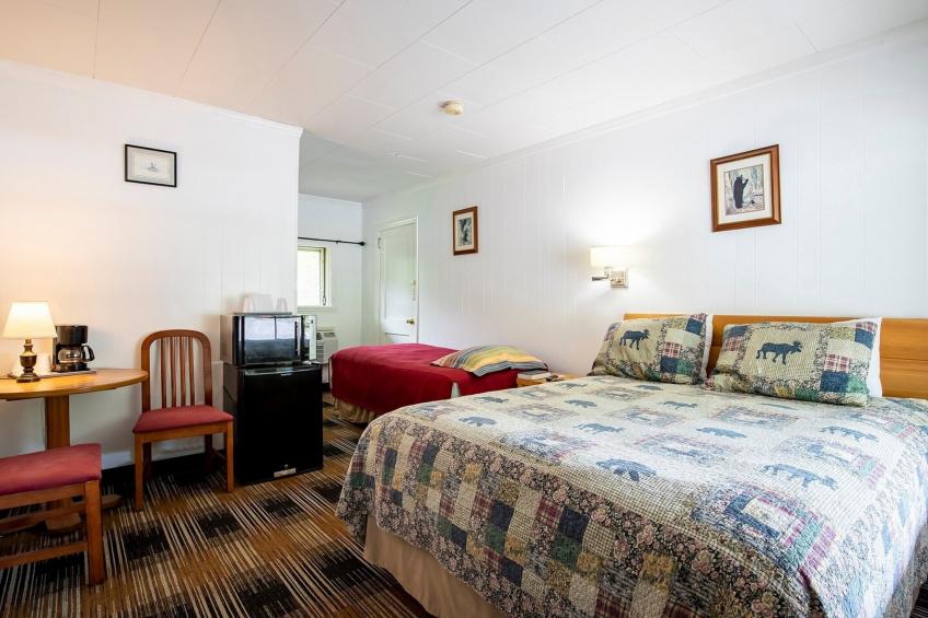 1 Queen and 1 Twin Room with Kitchenette - foto 22