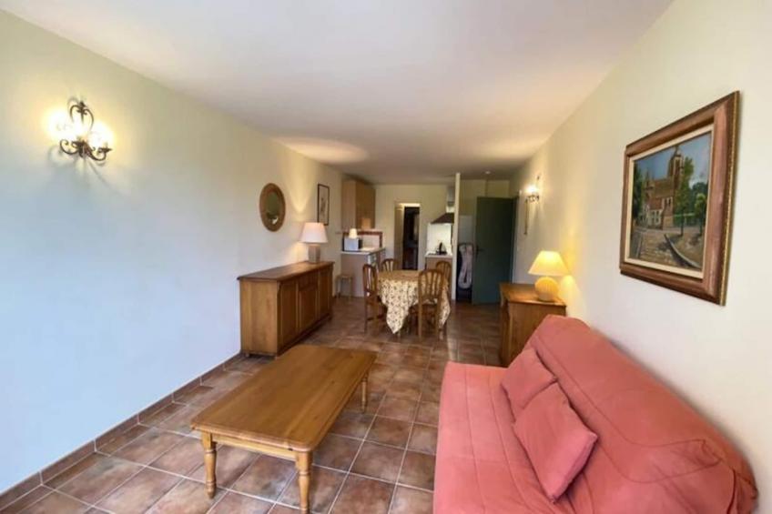 04b5 : Beau Studio Dans Un Mas Provençal - Piscine - foto 7