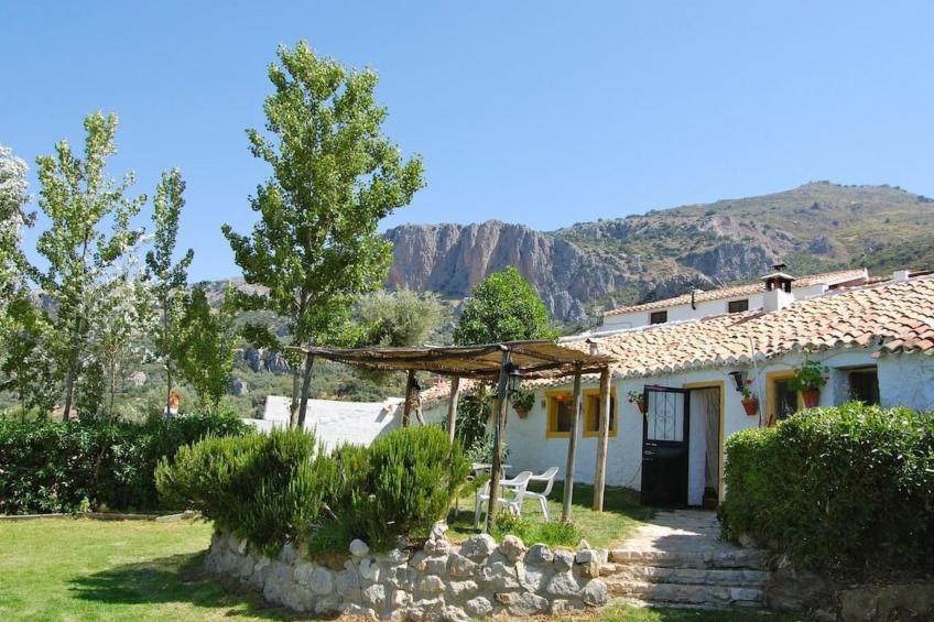 Cortijo Pulgarín Bajo - El Mirador