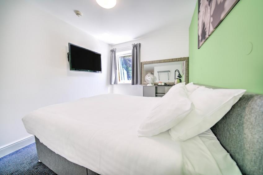 GO2 Gloucester Hotel by OYO  Double Room - foto 18
