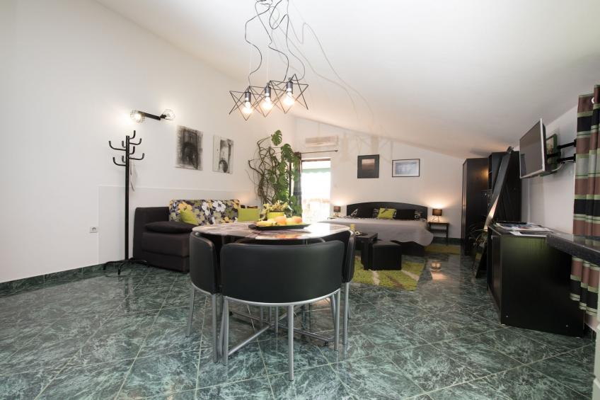 Stylish Lovran Sea View Apartments - Studio Apartment with Balcony and Sea View - foto 2