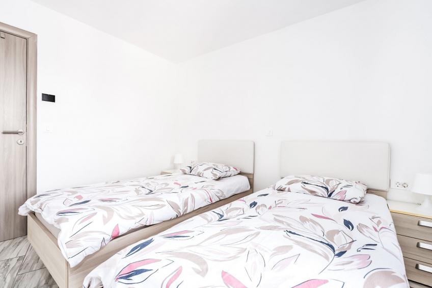 Vila Karin - Pisarović - ID 2180 - foto 11