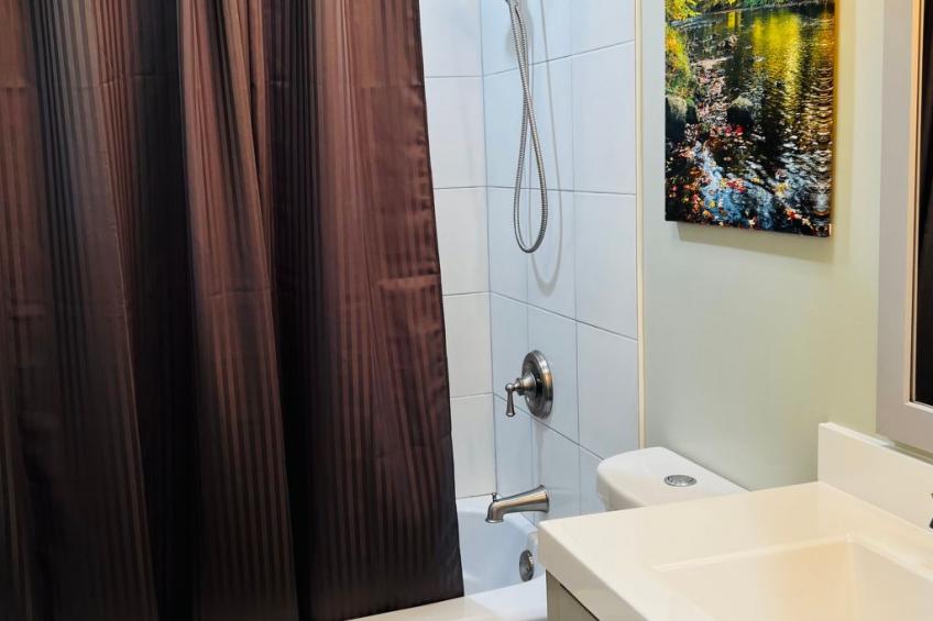 Schönes Haus in Sparrow Bush mit privatem Parkplatz und Bergblick - foto 16