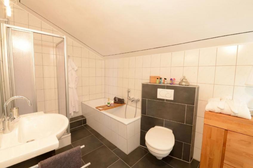 Ruhiges Ferienhaus in Lommersdorf mit Garten - foto 28