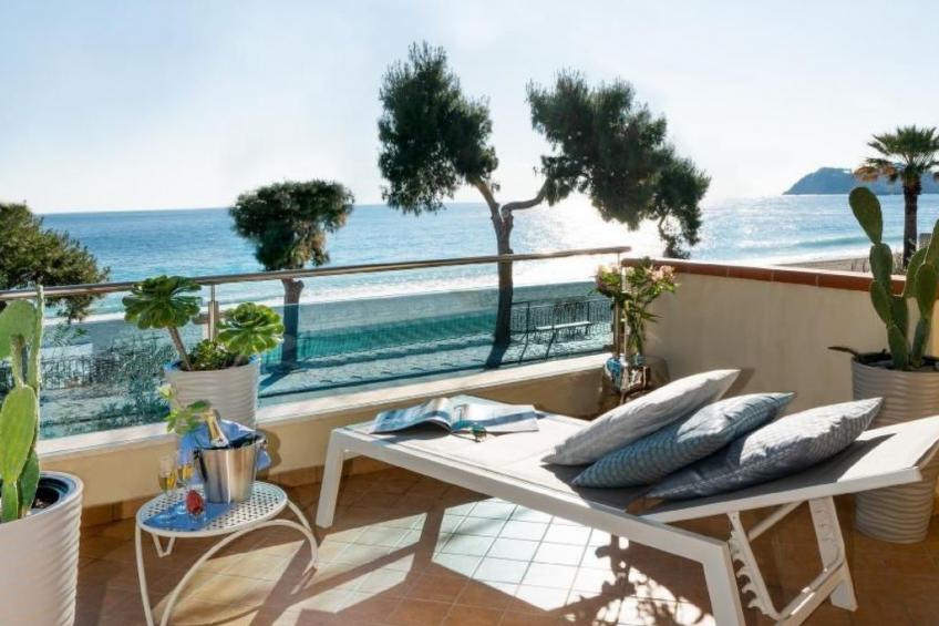 Beachfront Apartment - foto 6