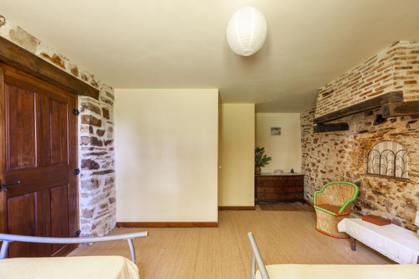 Ancien moulin à eau rénové au bord d'un étang privé - foto 22