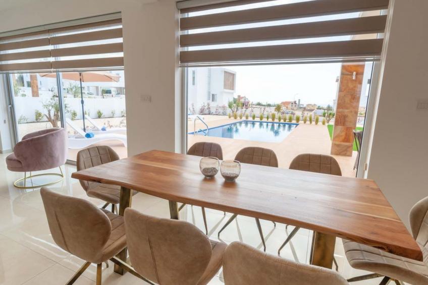 Luxuriöse Villa mit 4 Schlafzimmern, privatem Pool und Whirlpool - foto 15