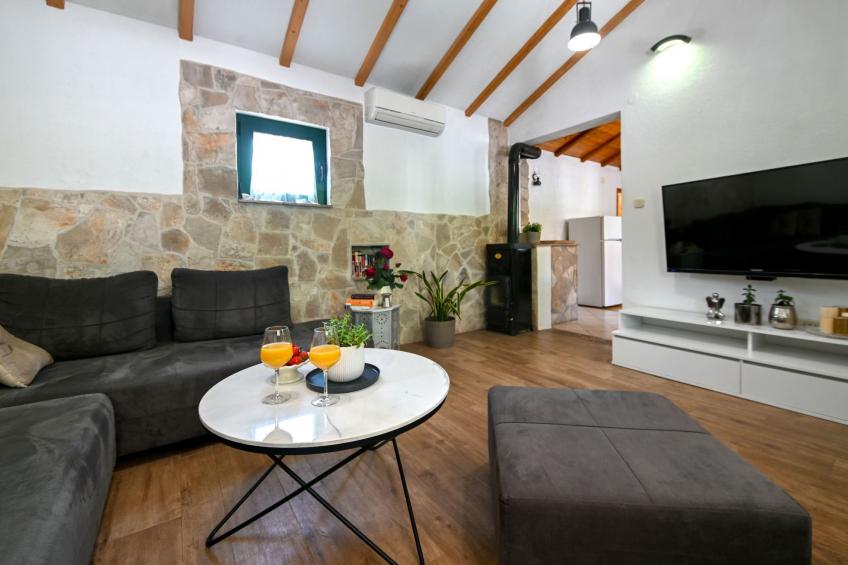 Freistehendes Ferienhaus in Duge Njive mit Privatem Pool - foto 5