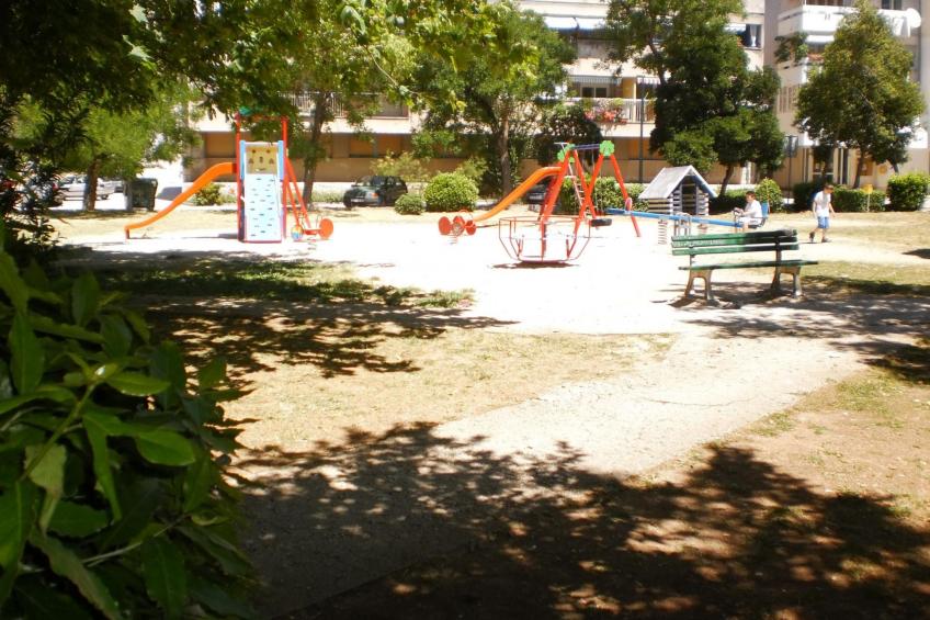 Moderne Ferienwohnung in Omiš mit Terrasse und Garten - foto 27
