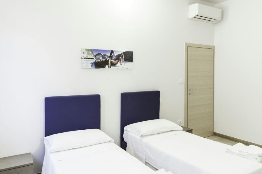 Auf dem Messegelände 14, in der Nähe des Zentrums und gegenüber dem Messegeländ - foto 8