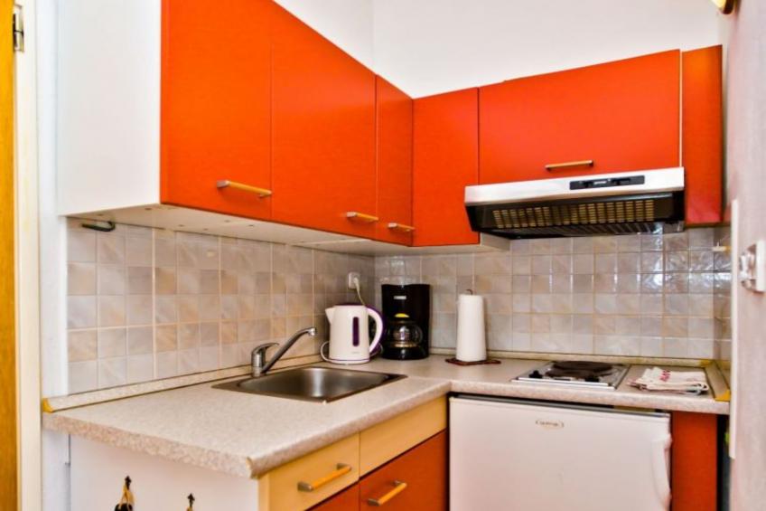 Charming and Sunny Hvar Apartments - One Bedroom Apartment with Balcony (owner 6) - foto 13