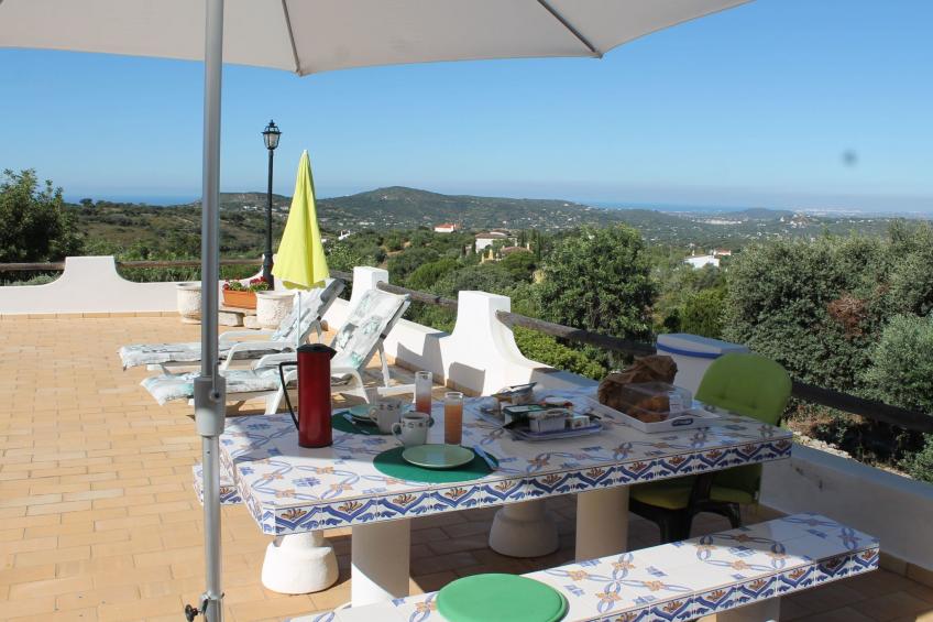 Ferienvilla mit Blick auf das Wasser - foto 15