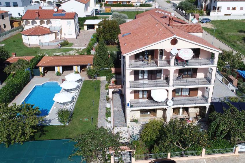 Holiday apartment with pool - BF-5X7H - foto 6