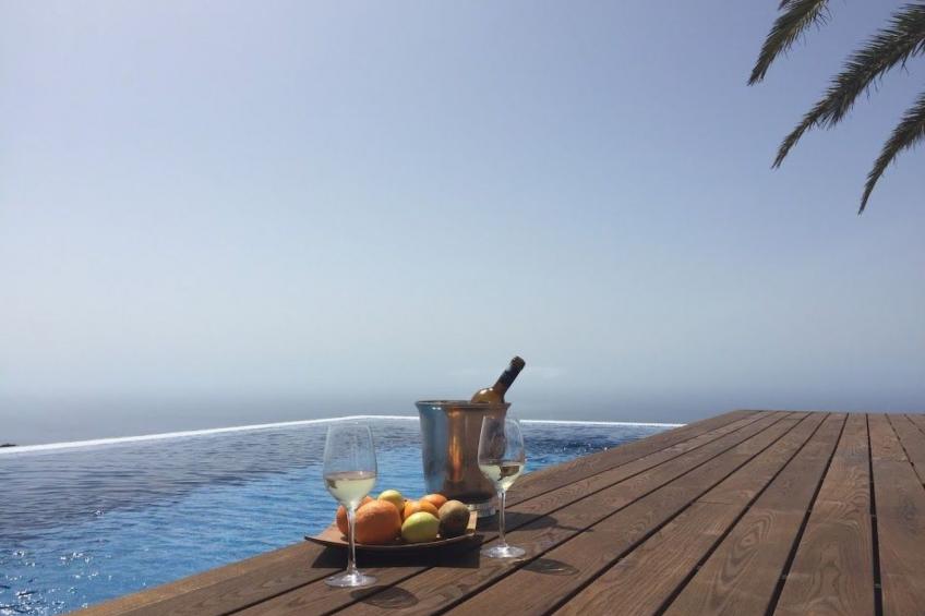 Romantische Ferienvilla mit Infinity-Pool und Panoramameerblick - foto 36