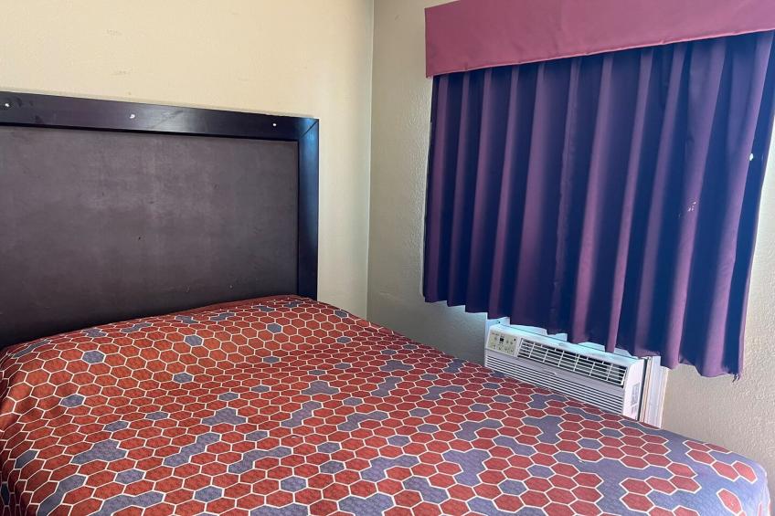 2 Queen Bed