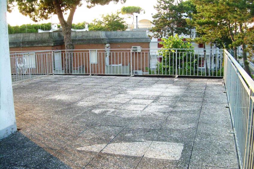 Vakantiewoning met terras - BF-8Y72 - foto 3