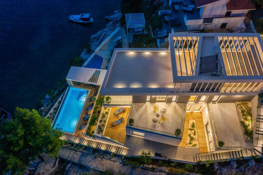 Haus in Vinišće mit Außenterrasse - foto 49