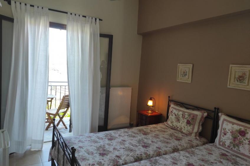 Mylos Trikeri - foto 8